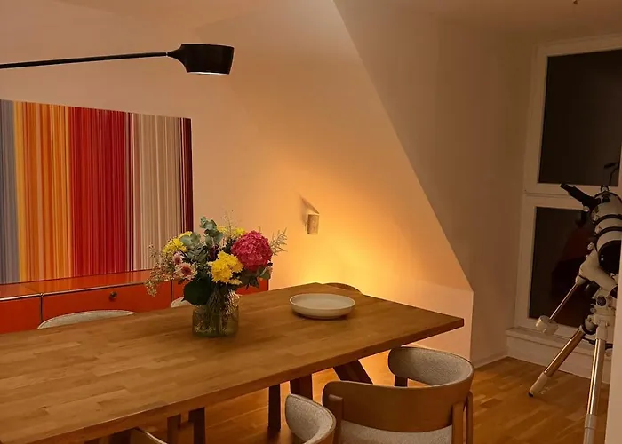 Comfortable & Bright Grindel-apartment Апартаменты Гамбург